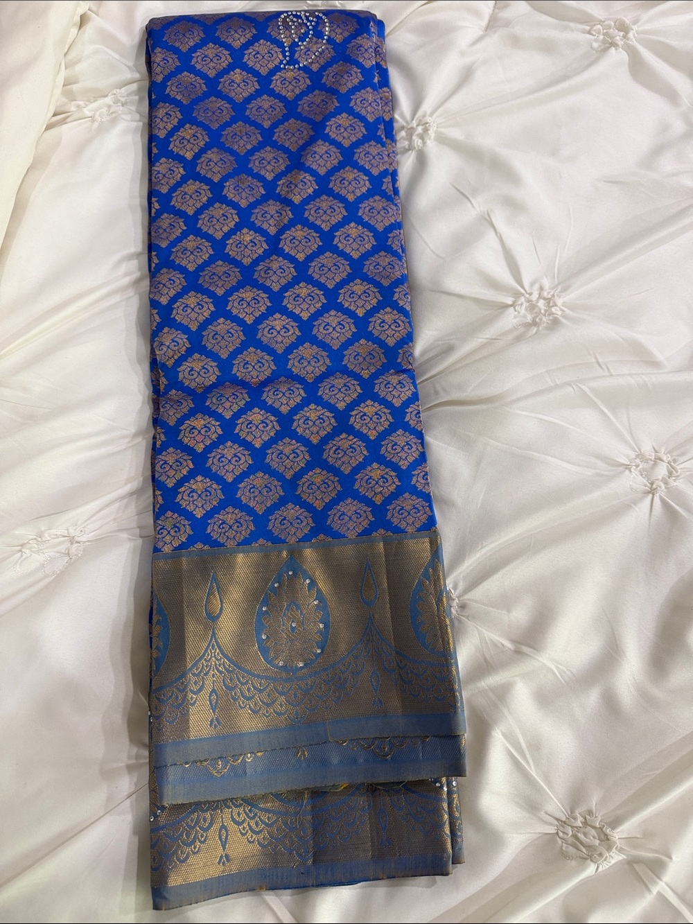 Elegant Blue and Gold Women's Saree - Classic Pattern